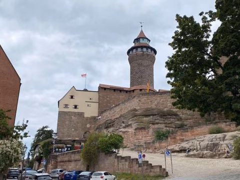 Souterrain-Studio - Nähe Burg und Hauptmarkt - Parken — photo 3