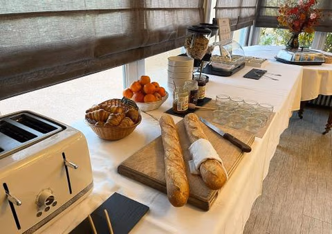 Hotel de l'Abbaye à Cluny — foto 3
