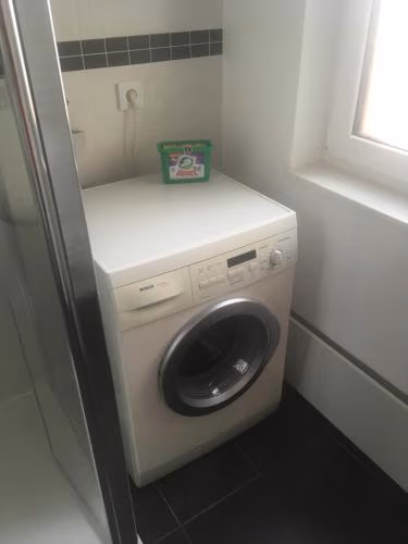 zentral gelegene top ausgestattete Wohnung — foto 6