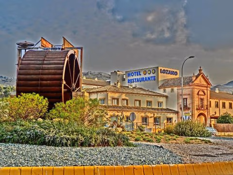 Hotel Lozano — foto 1