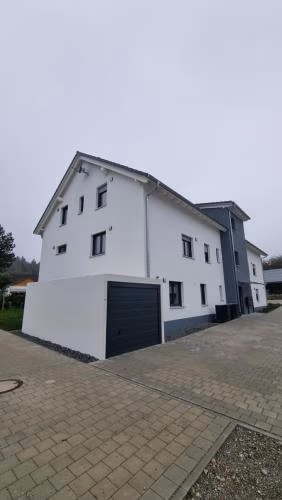 Modern ausgestattete Neubauwohnung — foto 5