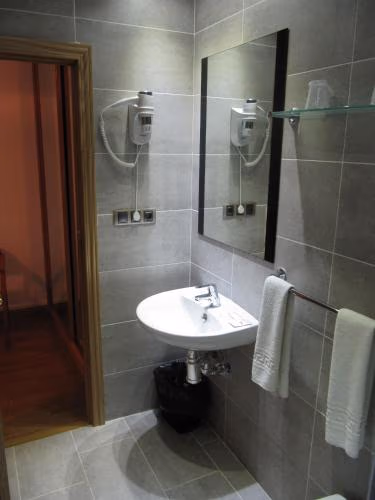 Hotel Corona de Castilla — photo 4
