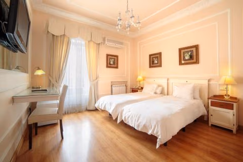 Hostal Adria Santa Ana — photo 8