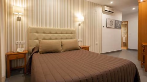 Hotel Rambla Emérita, centro ciudad — photo 3