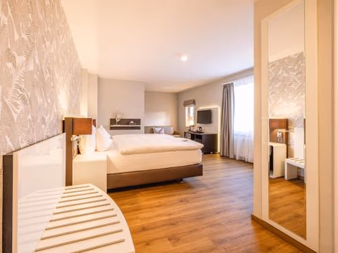 Hotel Spalentor - Ihr sympathisches Stadthotel — foto 3