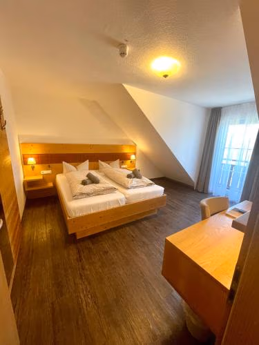 Landgasthof Linde Hepbach, Hotel & Restaurant — foto 8