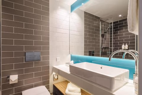 Holiday Inn Express Dresden Zentrum by IHG — photo 8