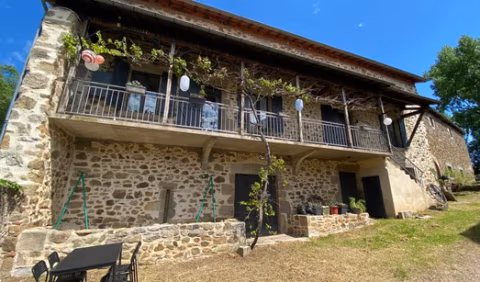 La petite maison (en Aveyron) - Maison d'hôtes — foto 4