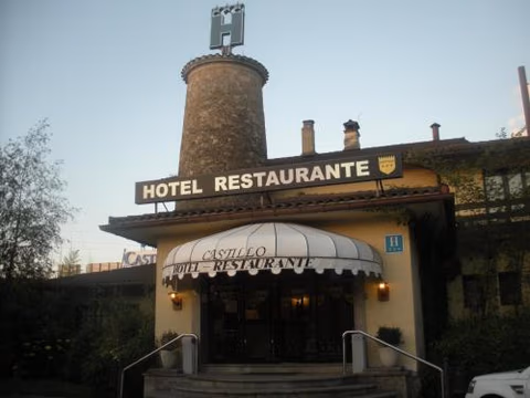 Hotel Castillo — photo 1