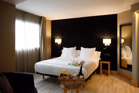 Hotel Plaza — foto 1