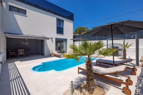 Modern Holiday House Jadranka With Pool - Happy Rentals — foto 1