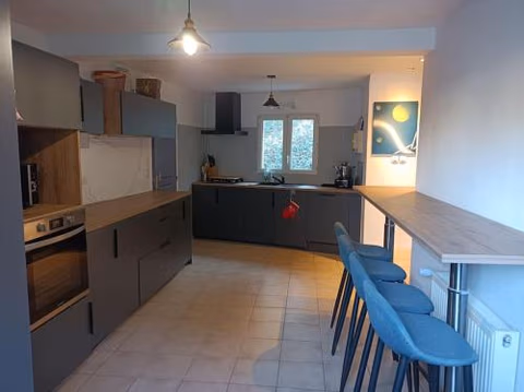 maison face au château — foto 4