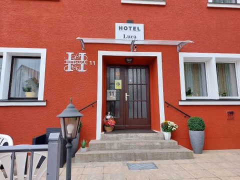 Hotel Luca — foto 1