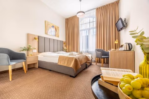 Hotel Lothus — photo 1
