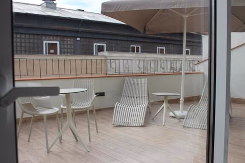 Apartamentos Turísticos Centro Jardines — foto 9