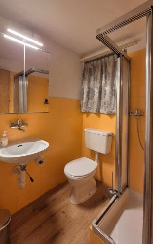 Completely refurbished comfortable apartment — foto 7