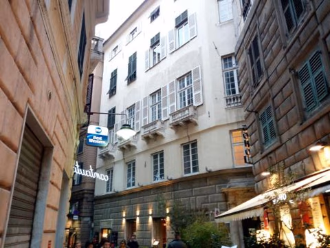 Old Genoa Rooms & Apartments — photo 4