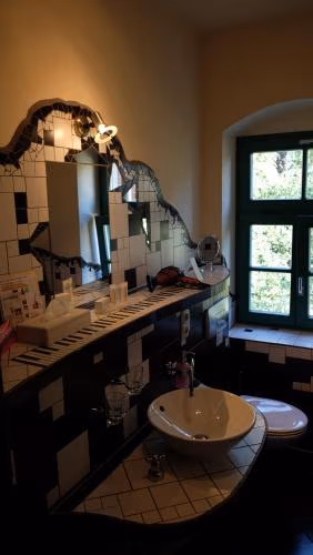 Backstage Hotel — photo 8