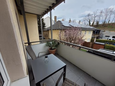 Ferienwohnung oder Studio Dresden-Neustadt inkl Parkplatz mit Balkon oder Terrasse — photo 5