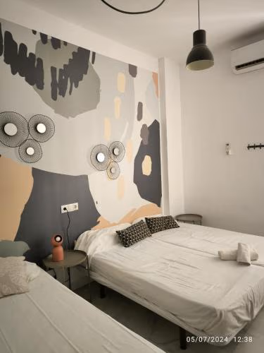 Feel Hostels Soho Malaga — photo 5