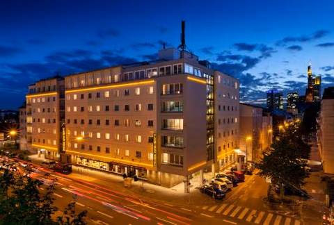 Flemings Hotel Frankfurt Main-Riverside — foto 1
