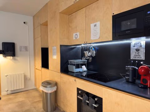Urban Cube Hostel Granada — foto 7