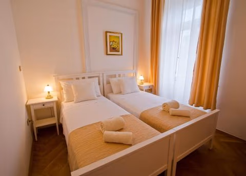 Golden Rooms Bed & Breakfast — foto 1