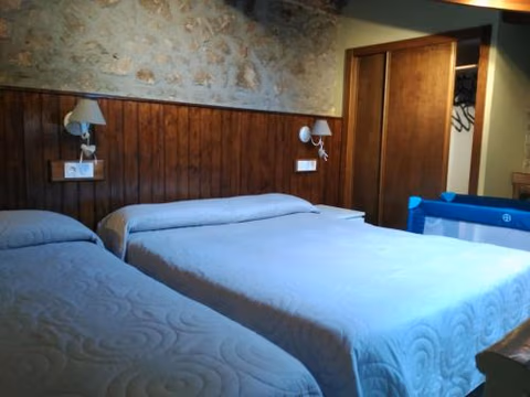 Hotel y Apartamentos El Camín — foto 4