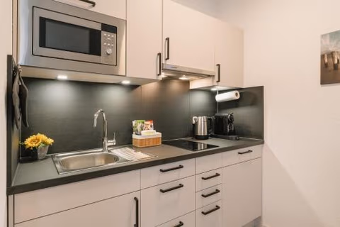 Modernes 2-Zimmer Themen-Apartment im Zentrum — foto 3