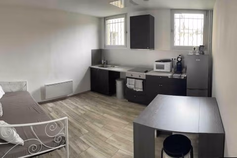 Logement indépendant 1 à 4 personnes — foto 1