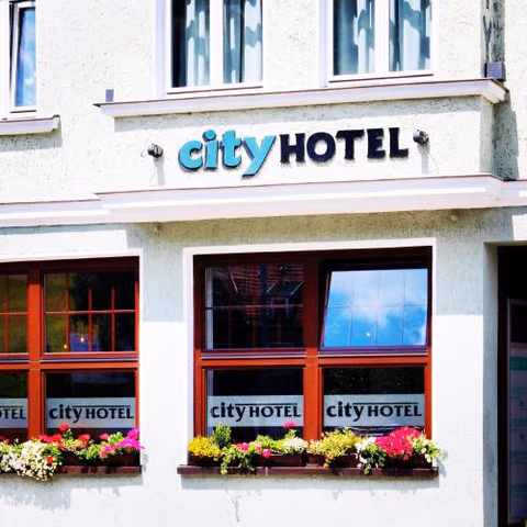 City Hotel — foto 2