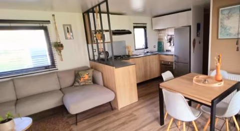 Chalet Cozy Cove te Lauwersoog,1-6 Pers, 3 Schlafzimmer, 2 Badezimmer, 55m2! — foto 4