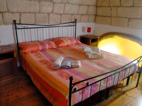Stanze Appartamento ROSINA casa vacanze Cannole sulla via Francigena — foto 1