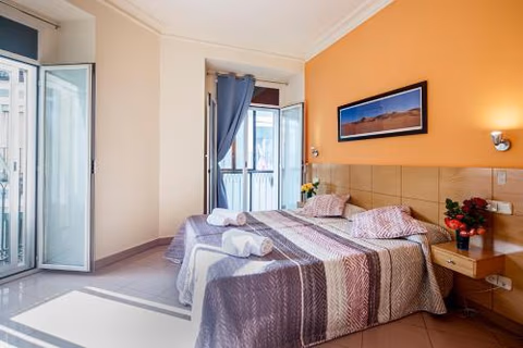 Hostal Inter Puerta del Sol AUTO CHECK IN — photo 6