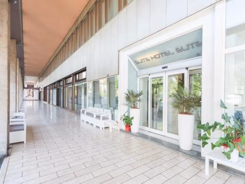Suite Hotel Elite — foto 3
