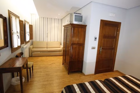 Hostal Rey Pedro I — photo 5