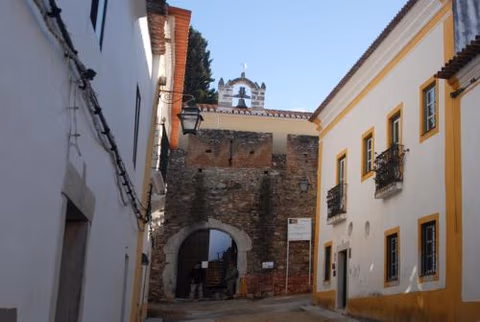 Casa de Viana do Alentejo — foto 1