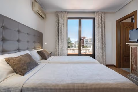 Hotel Eurowest — foto 1