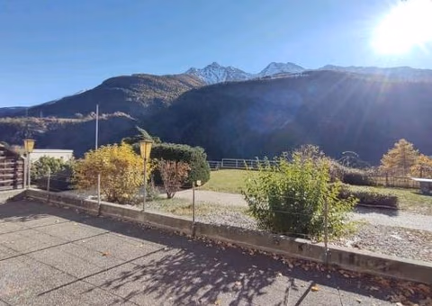 Grosszügige, charmante Wohnung in den Bergen — foto 1