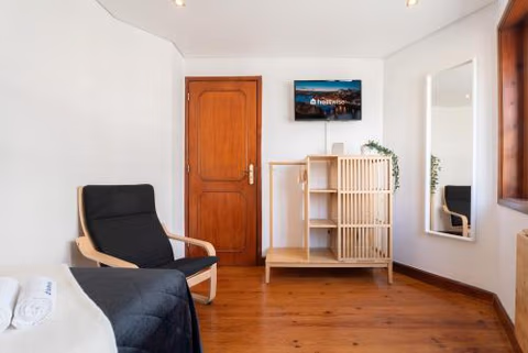 Host Wise - Charming Cozy Rooms — photo 7