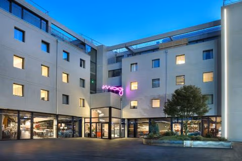 Moxy Sion — foto 1