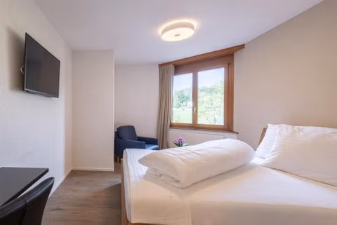 Noah Hotel — foto 3