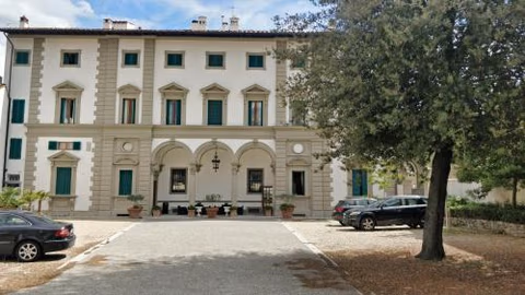 Villa Royal — photo 2