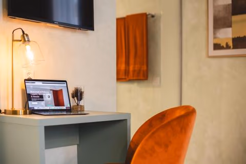 Palazzo Canetti Locarno - Piazza Grande - Suites & Rooms - Easy Self Check-In — foto 1