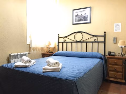 Hostal El Pilar — photo 5