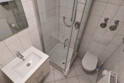 NEU! Moderne Ferienwohnung Ulm — foto 7
