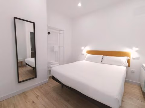 Apartamentos La Brava by gaiarooms — photo 2