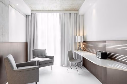 Ruby Ella Hotel Cologne — photo 9