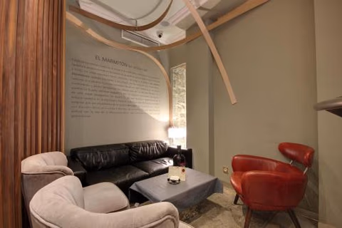 Albergue Revolutum Hostel — foto 2