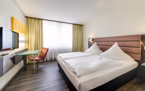 Novina Hotel Wöhrdersee Nürnberg City — photo 7